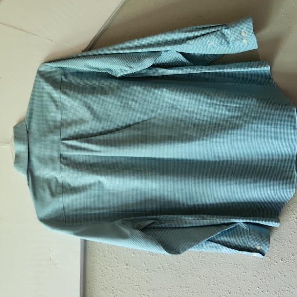 Nice men's checked button down by Jos. A. Bank. Great condition! - Picture 4 of 5